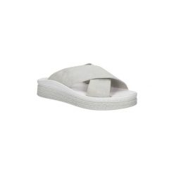 Klapki Tamaris Klapki skórzane 1-27207-28. Szare crocsy damskie marki Tamaris, z materiału. Za 138,99 zł.