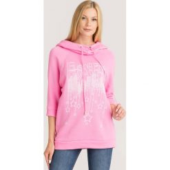 BLUZA Elisabetta Franchi. Różowe bluzy damskie Elisabetta Franchi, z nadrukiem, z bawełny, bez rękawów, z kapturem. Za 1219,00 zł.