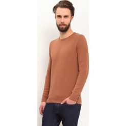 SWETER DŁUGI RĘKAW MĘSKI. Brązowe golfy męskie marki Top Secret, m, z dzianiny. Za 34,99 zł.