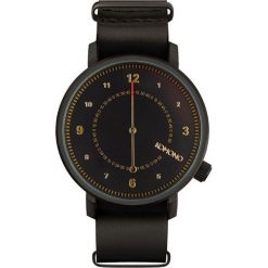Komono Magnus The One Ii Black Kom-w1945. Czarne zegarki męskie marki Komono, złote. W wyprzedaży za 300,00 zł.