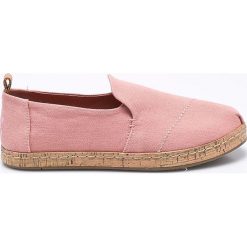 Toms - Espadryle. Różowe espadryle damskie marki Toms, bez wzorów, z gumy, bez obcasa. W wyprzedaży za 189,90 zł.