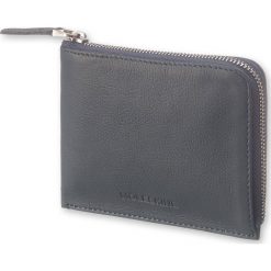 Portfel Moleskine Smart Wallet Lineage blue avio. Niebieskie portfele męskie Moleskine, bez wzorów, ze skóry. Za 260,00 zł.