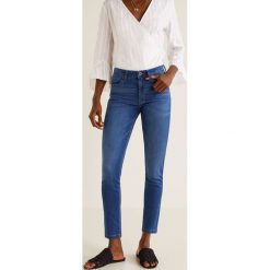 Mango - Jeansy Elektra. Niebieskie jeansy damskie marki Mango, z elastanu. Za 129,90 zł.