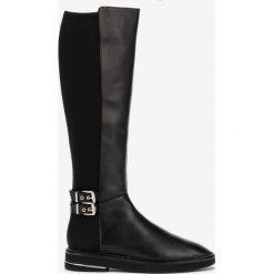 DKNY Lena Kozaki Czarny. Czarne kozaki damskie DKNY, ze lnu, bez obcasa, bez zapięcia. Za 971,95 zł.