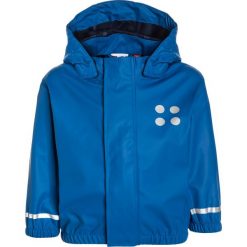 LEGO Wear DUPLO JUSTICE Kurtka przeciwdeszczowa blue. Niebieskie kurtki sportowe męskie marki LEGO Wear, z poliesteru. Za 129,00 zł.