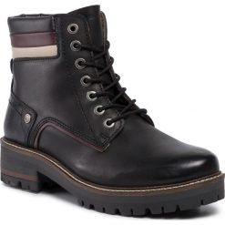 Trapery WRANGLER - Denver Lace WL92521A Black 062. Czarne trapery damskie Wrangler, ze skóry. W wyprzedaży za 299,00 zł.