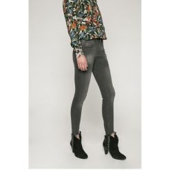 Medicine - Jeansy Basic. Szare jeansy damskie MEDICINE. W wyprzedaży za 39,90 zł.