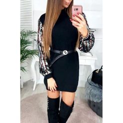 Sukienka BELOSLAVA. Czarne sukienki damskie Sukienka BELOSLAVA, s, bez wzorów, bez kołnierzyka, z krótkim rękawem, krótkie, mini. W wyprzedaży za 79,00 zł.