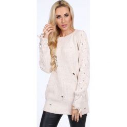 Beżowy sweter na co dzień RR20025. Brązowe swetry klasyczne damskie marki Fasardi, s. Za 149,00 zł.