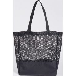 Torba shopper z siateczki - Czarny. Czarne torby damskie na zakupy Sinsay, bez wzorów, bez dodatków. Za 19,99 zł.
