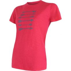 Sensor Koszulka damska Merino Wool Arrows Magenta S. Różowe koszulki damskie termoaktywne Sensor, s, bez wzorów, z wełny, bez kołnierzyka, z krótkim rękawem, krótkie, bez kaptura, outdoorowe. Za 205,00 zł.