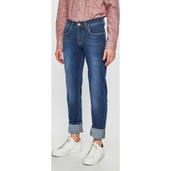 Pierre Cardin - Jeansy 3003. Niebieskie jeansy męskie Pierre Cardin, bez wzorów. W wyprzedaży za 299,90 zł.