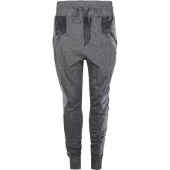 Barbarossa Moratti Spodnie "Sweatpants". Jeansy męskie Barbarossa Moratti, bez wzorów. Za 379,00 zł.