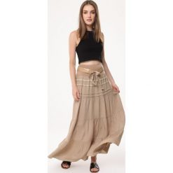 Khaki Spódnica Moldable. Brązowe spódniczki damskie Born2be, na co dzień, s, bez wzorów, maxi, rozkloszowane. Za 59,99 zł.