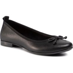 Baleriny LASOCKI - RST-IKA-09 Black. Czarne baleriny damskie Lasocki, na co dzień, bez wzorów, ze skóry, klasyczne, bez obcasa, na płaskiej podeszwie, bez zapięcia. Za 119,99 zł.
