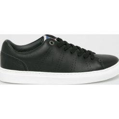 Levi's - Buty Vernon. Czarne buty sportowe męskie Levi's®, ze skóry, na sznurówki. W wyprzedaży za 279,90 zł.