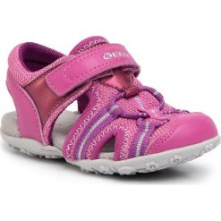 Sandały GEOX - B Sand Roxanne B B02D9B 0BCEW C8230 M Fuchsia/Pink. Różowe sandały dziewczęce Geox, ze skóry ekologicznej, bez zapięcia. W wyprzedaży za 149,00 zł.