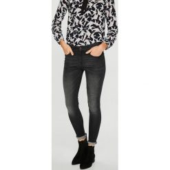 Medicine - Jeansy Basic. Czarne jeansy damskie MEDICINE. W wyprzedaży za 79,90 zł.