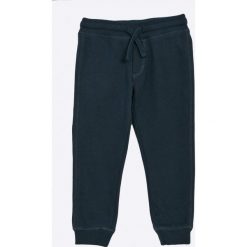Blukids - Spodnie dziecięce 98-128 cm (2-pack). Szare spodnie chłopięce marki Blukids, z bawełny. W wyprzedaży za 59,90 zł.
