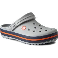 Klapki CROCS - Crocband 11016 Light Grey/Navy. Szare klapki damskie Crocs, bez wzorów, z tworzywa sztucznego, bez obcasa. Za 199,00 zł.