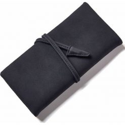 Portfel damski czarny - Czarny. Czarne portfele damskie bez wzorów, ze skóry. Za 35,99 zł.