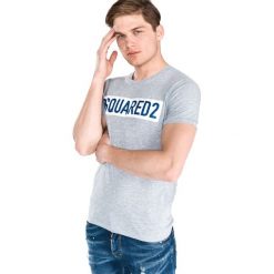 DSQUARED2 Koszulka Szary. Szare podkoszulki męskie Dsquared2, xl, bez wzorów, z bawełny, z krótkim rękawem. Za 946,95 zł.