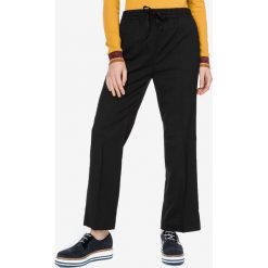 Marc O’Polo Spodnie Czarny. Czarne spodnie damskie Marc O'Polo, z elastanu. Za 654,95 zł.