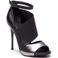 Sandały GUESS - FLTI24 LEL07 DGREY. Klapki damskie Guess. W wyprzedaży za 409,00 zł.