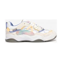 Vans Varix Wc Tenisówki Biały Wielokolorowy. Białe trampki i tenisówki damskie Vans, bez wzorów, ze skóry, bez zapięcia. Za 548,95 zł.