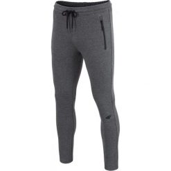 Spodnie 4F Men's Pants H4Z17-SPMD003DARKGREY. Szare spodnie męskie 4f, s, bez wzorów, z bawełny. W wyprzedaży za 119,99 zł.