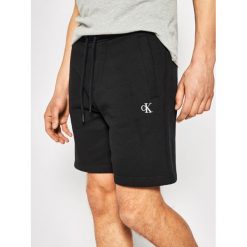 Szorty sportowe Calvin Klein Jeans Fleece Jogger Shorts J30J314675. Czarne spodenki sportowe męskie Calvin Klein Jeans, xl, bez wzorów, z bawełny, sportowe. Za 269,00 zł.