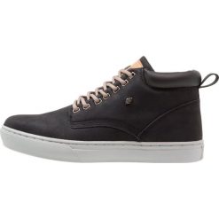 British Knights WOOD Tenisówki i Trampki wysokie black/grey. Czarne tenisówki damskie British Knights, z materiału. W wyprzedaży za 131,40 zł.