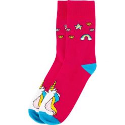 Skarpetki Bobby Sox - Tęczowy Koń BS21. Różowe skarpetki męskie Bobby Sox - skarpetki, bez wzorów, z elastanu. W wyprzedaży za 18,00 zł.