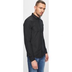 Only & Sons - Koszula. Białe koszule męskie marki Only & Sons, s, bez wzorów, z bawełny, klasyczne, z klasycznym kołnierzykiem, z długim rękawem. Za 119,90 zł.