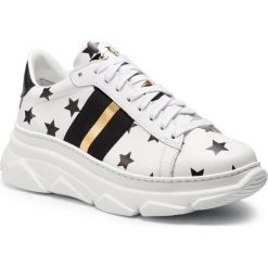 Sneakersy Stokton 650-D-SS19-UP. Białe półbuty damskie Stokton. W wyprzedaży za 509,00 zł.
