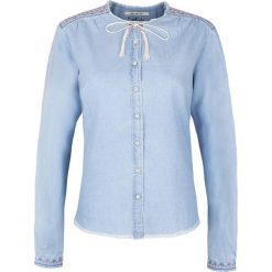 Koszula Pepe Jeans Dori. Bluzki damskie xs, z haftami, z jeansu, bez rękawów, bez kaptura. Za 109,00 zł.