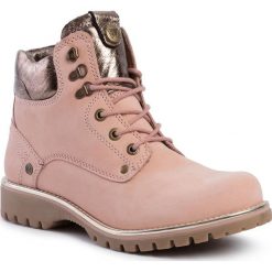 Trapery WRANGLER - Alaska Laminated WL92510A Rose 080. Różowe trapery damskie Wrangler, ze skóry ekologicznej, bez obcasa, bez zapięcia. W wyprzedaży za 269,00 zł.