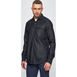 Armani Exchange - Koszula. Czarne koszule męskie Armani Exchange, s, bez wzorów, z bawełny, klasyczne, z klasycznym kołnierzykiem, z długim rękawem. W wyprzedaży za 299,90 zł.