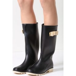 Czarno-Beżowe Kalosze Raining Men. Czarne kalosze damskie marki vices, z kauczuku, przed kolano. Za 59,99 zł.
