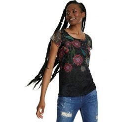 Desigual koszulka damska Karen 20SWTKBV L czarna. Czarne koszulki damskie Desigual, l, bez wzorów, z szyfonu, bez kołnierzyka, bez rękawów. Za 219,00 zł.