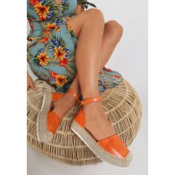 Pomarańczowe Espadryle Aquaneva. Pomarańczowe espadryle damskie Renee, bez wzorów, bez obcasa. Za 99,99 zł.