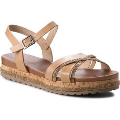 Sandały SERGIO BARDI - Capranica SS127306518SN 104. Pomarańczowe klapki damskie Sergio Bardi, z aplikacjami, ze skóry, bez obcasa. W wyprzedaży za 159,00 zł.