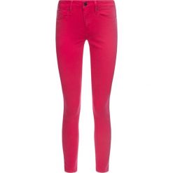 Jeansy Skinny Fit TOMMY HILFIGER Como WW0WW27115. Różowe jeansy damskie TOMMY HILFIGER. W wyprzedaży za 289,00 zł.