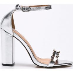 Public Desire - Sandały. Szare sandały damskie marki Public Desire, z materiału, na obcasie, na klamry. W wyprzedaży za 119,90 zł.