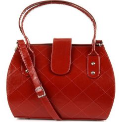 Elegancki kuferek ze skóry naturalnej DAN-A T256 czerwony - Czerwony. Czerwone kuferki damskie DAN-A, bez wzorów, ze skóry, eleganckie, bez dodatków. Za 219,99 zł.