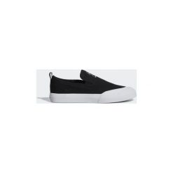 Tenisówki adidas Buty Matchcourt Slip-on ADV Shoes. Czarne trampki męskie marki Adidas, bez wzorów, bez zapięcia. Za 279,00 zł.