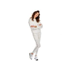 Bluza Ooh la la. Białe bluzy sportowe damskie Ooh la la, z nadrukiem, z bawełny, bez rękawów, bez kaptura. Za 159,00 zł.