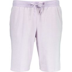 Bermudy w kolorze fioletowym. Fioletowe szorty damskie Schiesser, w paski. W wyprzedaży za 55,95 zł.