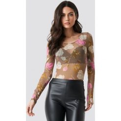 NA-KD Trend Printed Deep Round Neck Mesh Top - Brown,Multicolor. Brązowe topy damskie marki NA-KD Trend, bez wzorów, z tkaniny, z okrągłym kołnierzem. Za 92,95 zł.