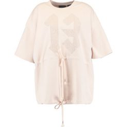 T-shirty damskie: Fenty PUMA by Rihanna Tshirt z nadrukiem pink tint